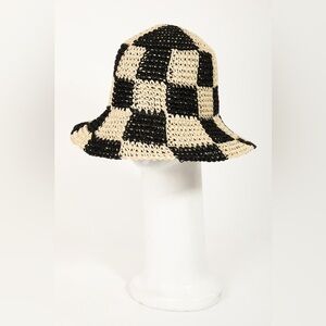 Straw Braided Checkered Bucket Hat|Black+White